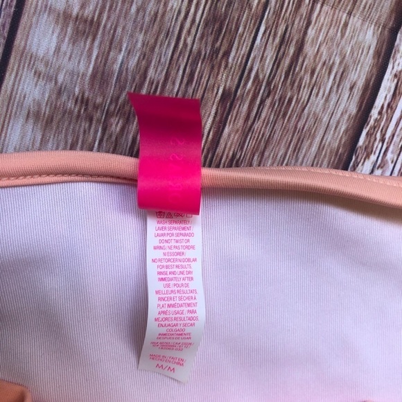 Victoria’s Secret Bikini Bottom - Picture 3 of 3